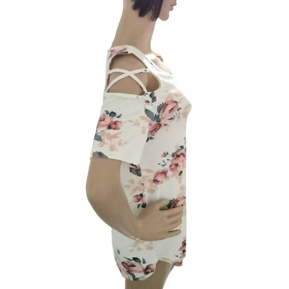 Igenjun Floral Cold Shoulder Top With Crisscross Straps Size Large - Picture 4 of 7